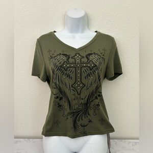 NWT Romwe Womens Goth Green Top Short Sleeve Sz L Blouse Cross Wings Beaded D2​